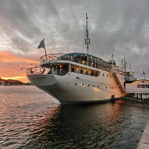 Maelardrottningen Yacht Πλωτό κατάλυμα Στοκχόλμη